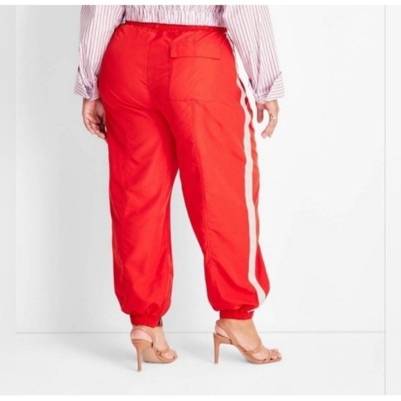 NWT size  4X Women's High-Rise Nylon Track Pants Future Collective™ sold out - Picture 2 of 16